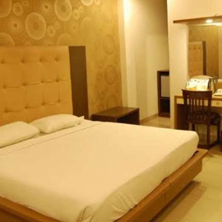 Hotel Surya International Delhi  Exterior foto
