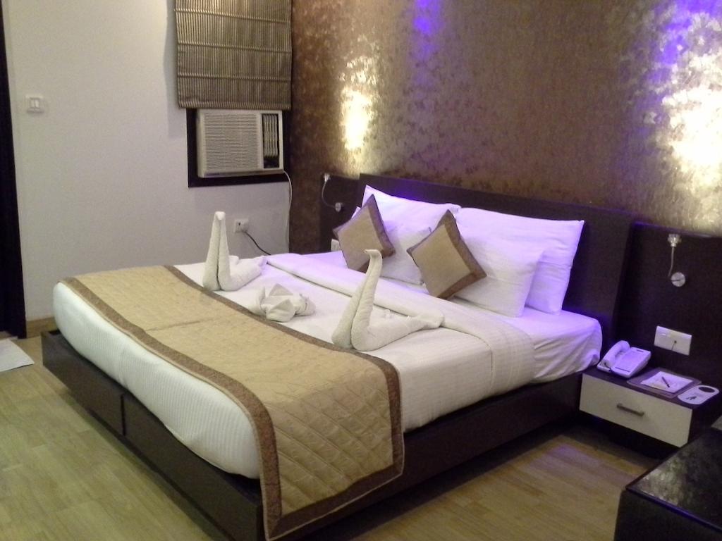 Hotel Surya International Delhi  Exterior foto